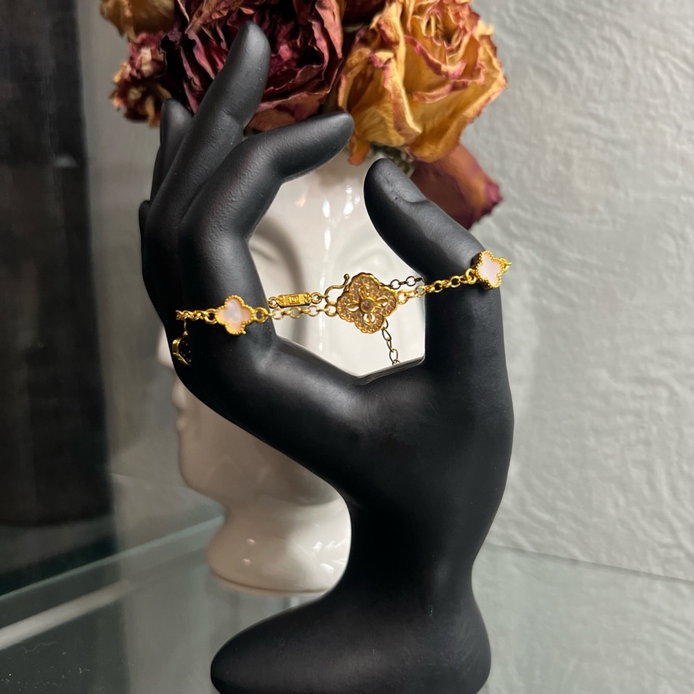 Sand gold Clover bracelet
